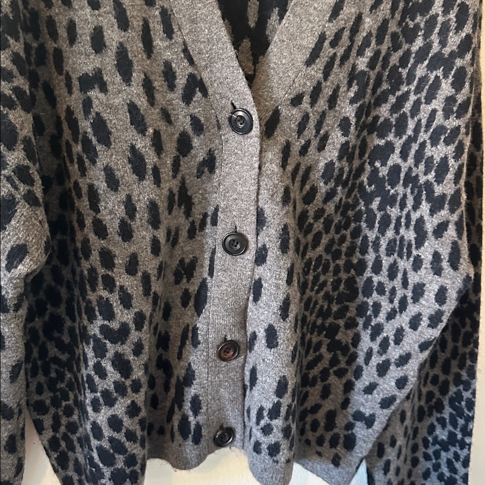 Rails Reese Leopard Print Button Cardigan - XL - Picture 9 of 14